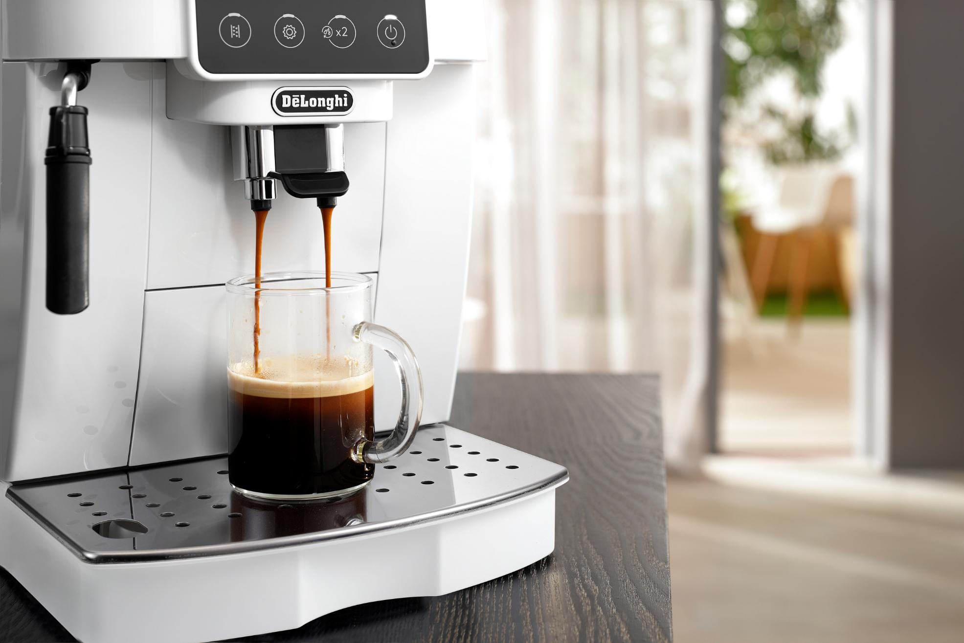 DeLonghi ECAM220.20.W Magnifica Start kahviautomaatti valkoinen