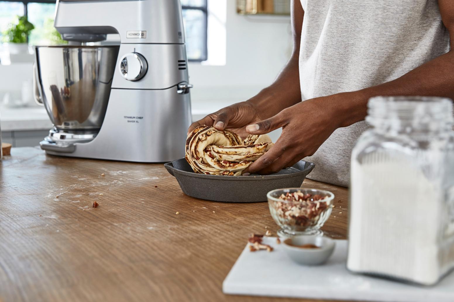 Kenwood KVL85.704.SI Titanium Chef XL Baker yleiskone 1200 W