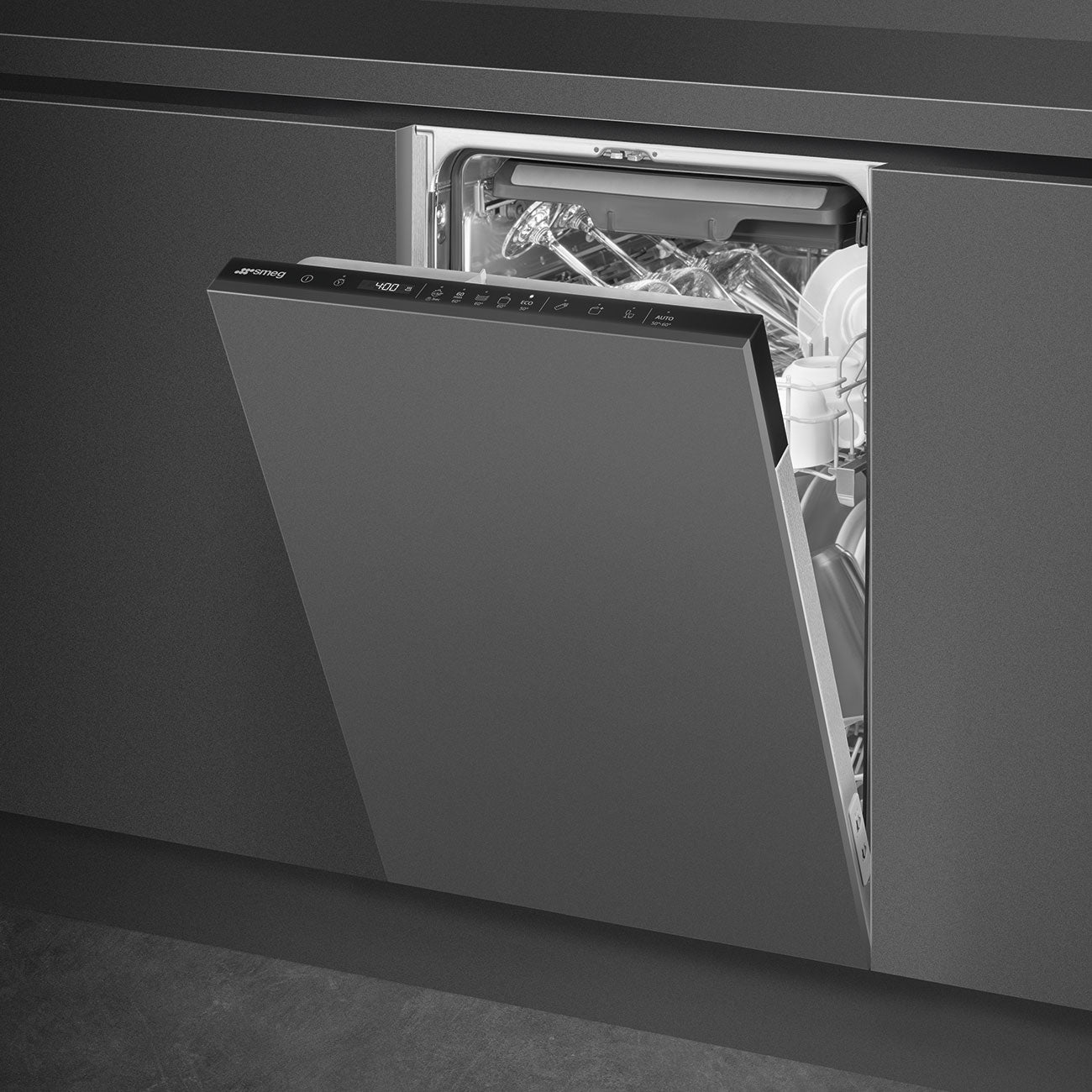 Smeg ST4533IN 45cm täysintegroitu tiskari
