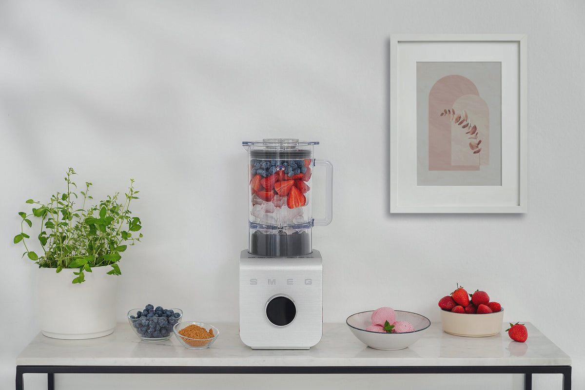 Smeg BLC01WHMEU Power tehosekoitin 1.5L valkoinen